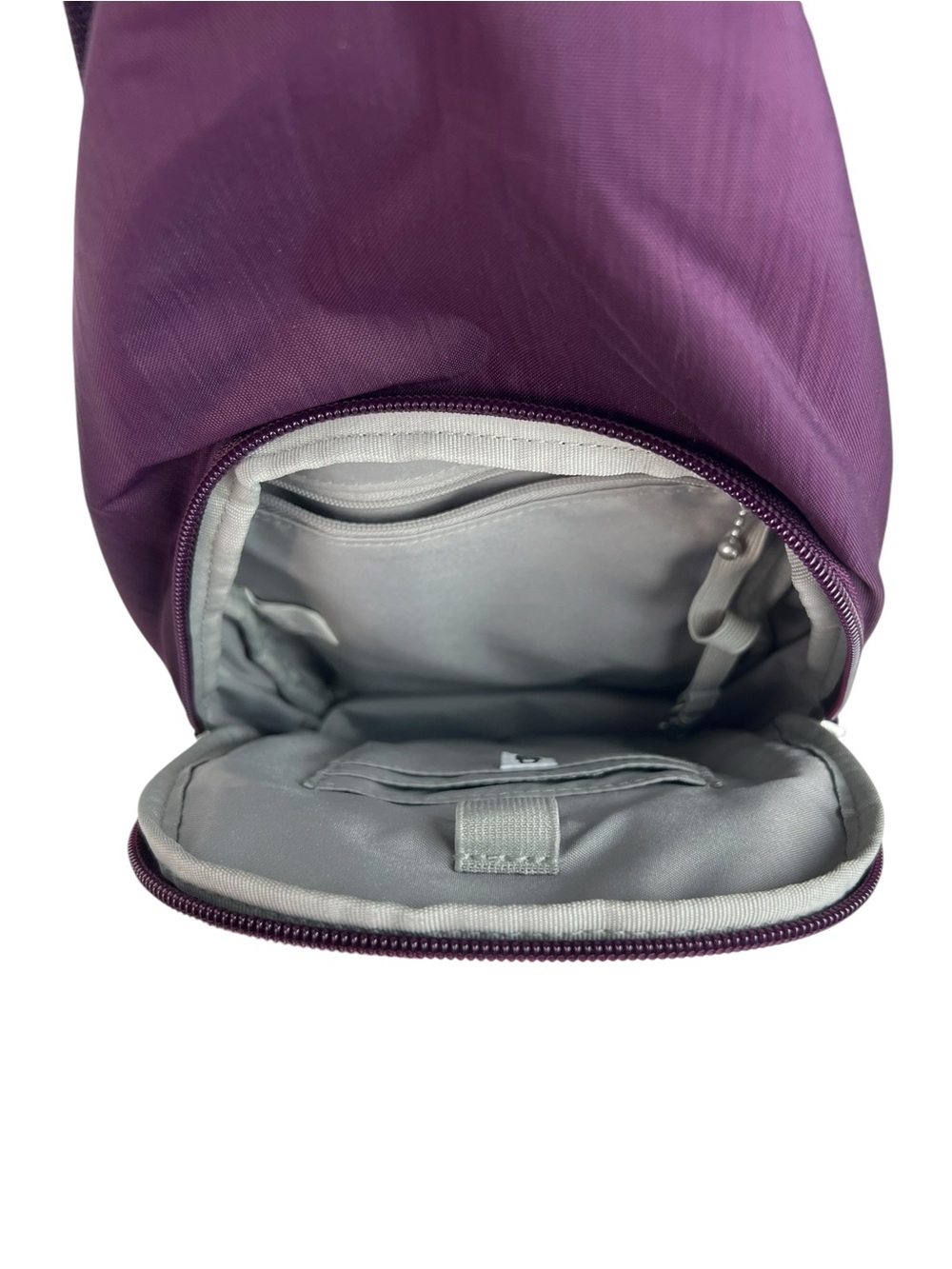 Baggallini Anti Theft Sling Crossbody Backpack RFID Purple NWT Travel Bag Plum - Picture 4 of 7